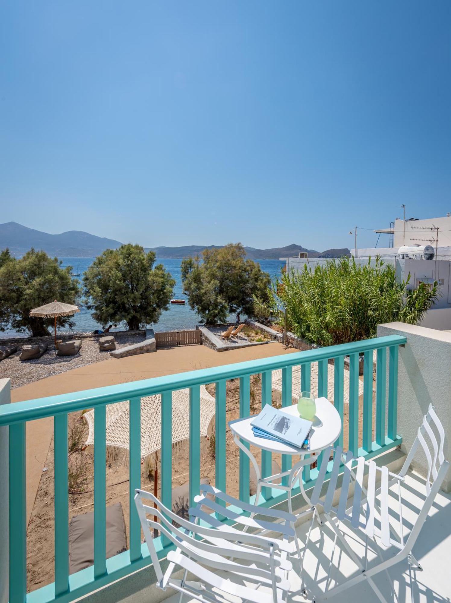 KLIMA BAY Beachfront Boutique Houses Extérieur photo