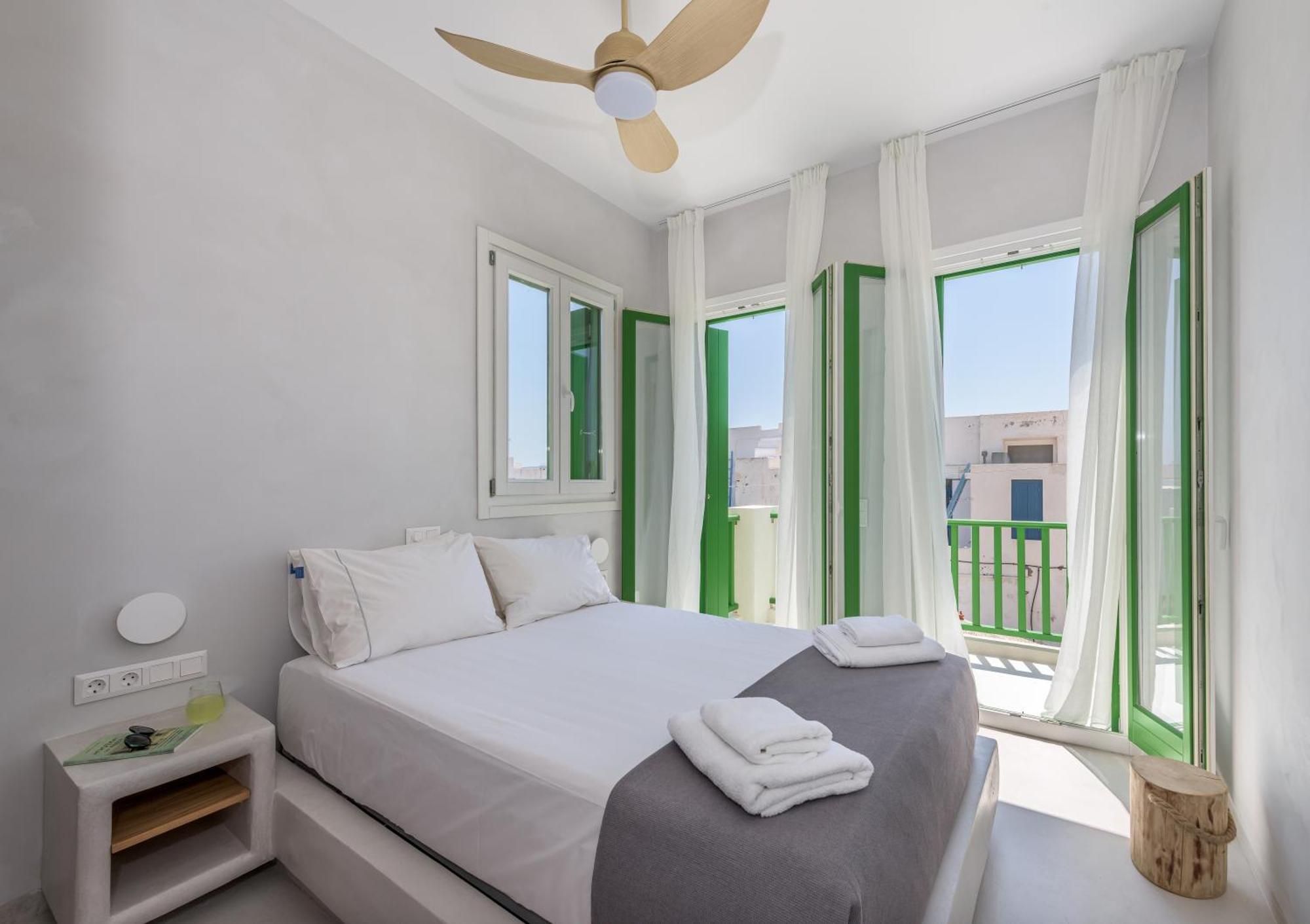 KLIMA BAY Beachfront Boutique Houses Chambre photo