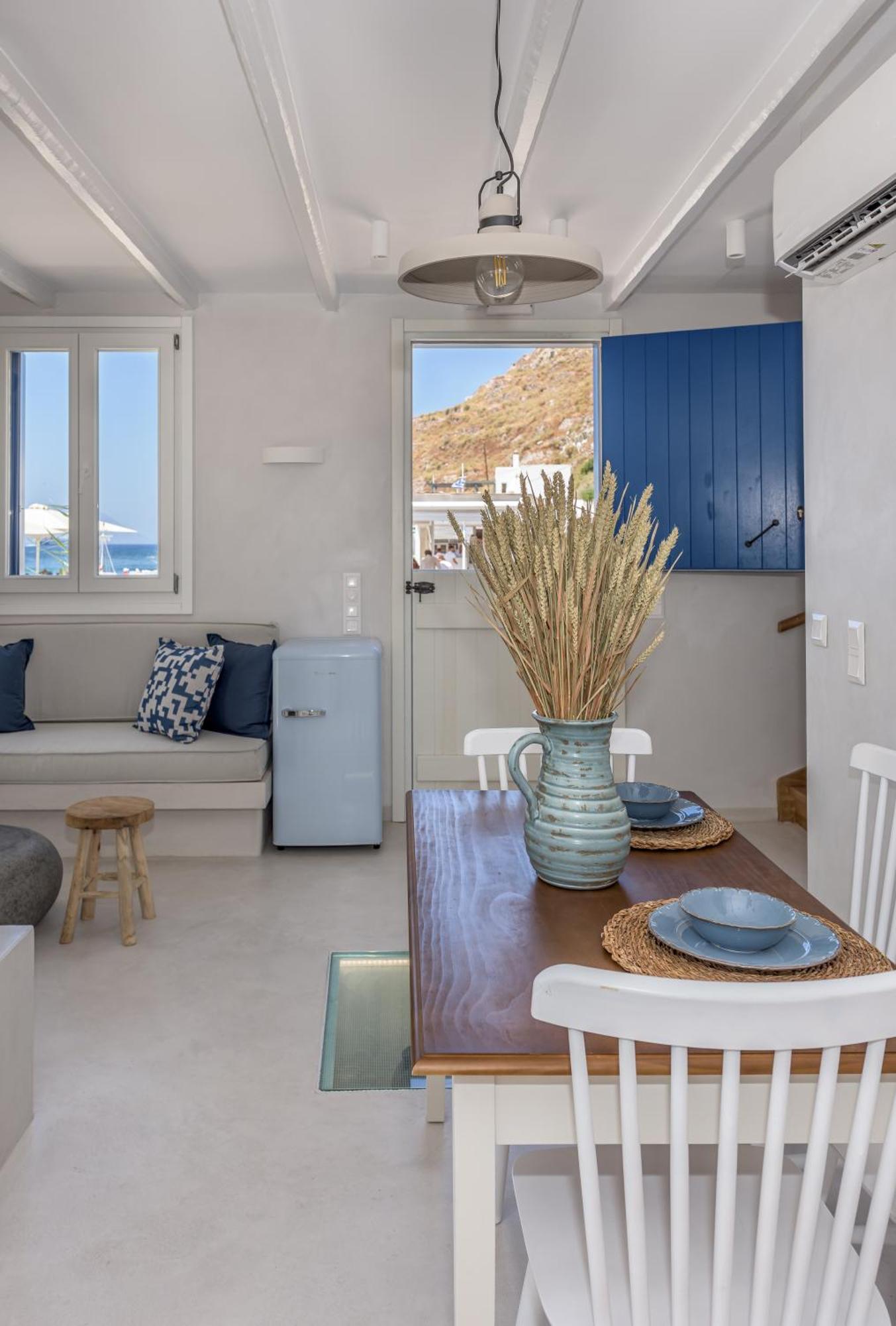 KLIMA BAY Beachfront Boutique Houses Chambre photo